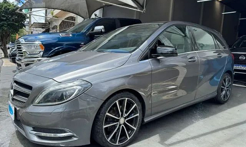 Mercedes-Benz Classe...