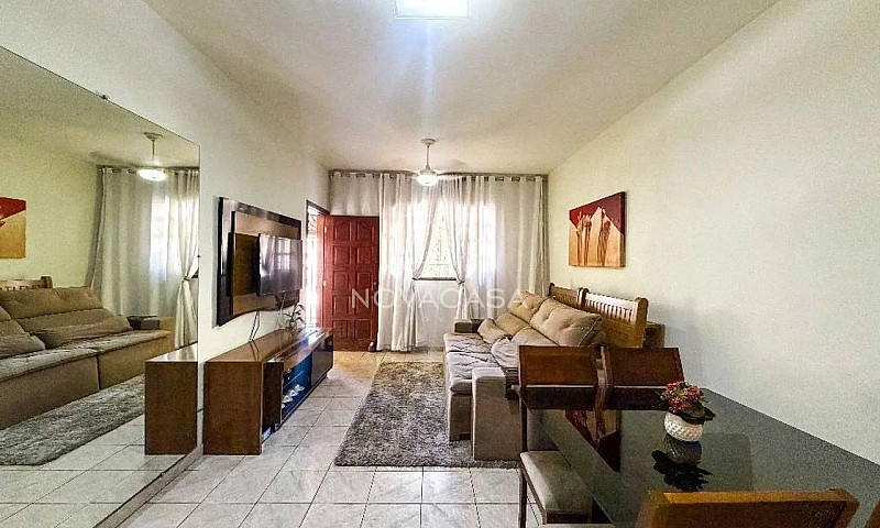 Casa Com 3 Dormitóri...