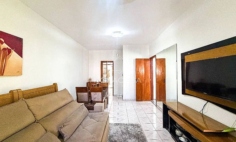Casa Com 3 Dormitóri...