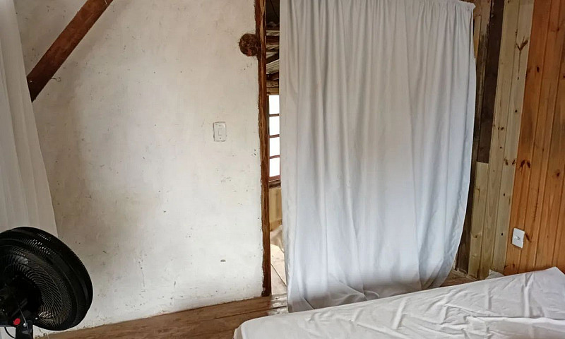 Alugo Quarto Beira D...