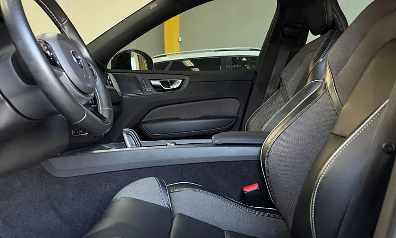 Volvo Xc-60 Xc 60 T-...