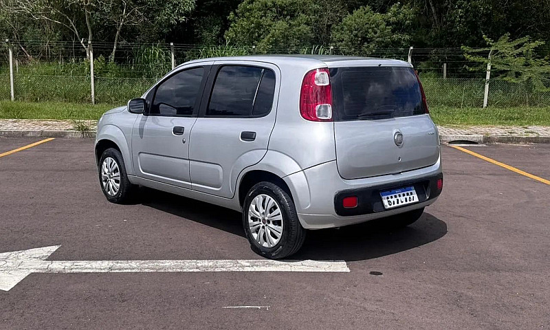 Fiat Uno Vivace Cele...