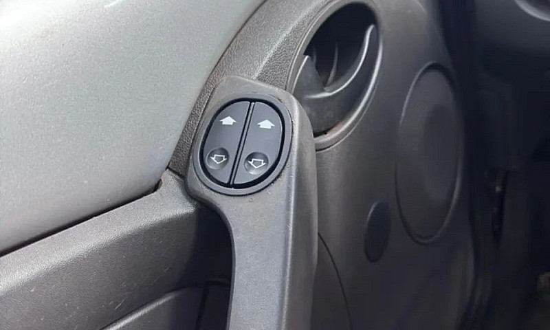 Ford Ka 1.0 Tecno 8V...