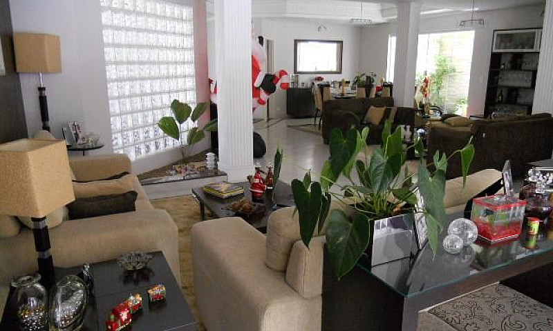 Casa Residencial, Gr...