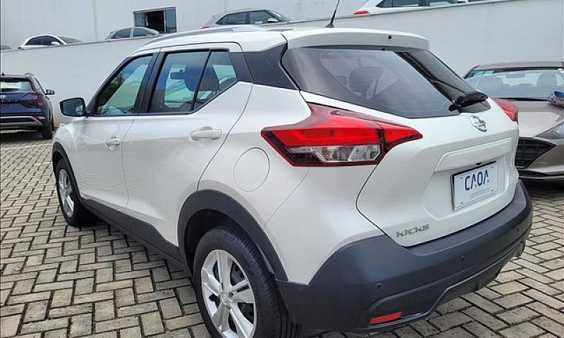 Nissan Kicks 1.6 16V...