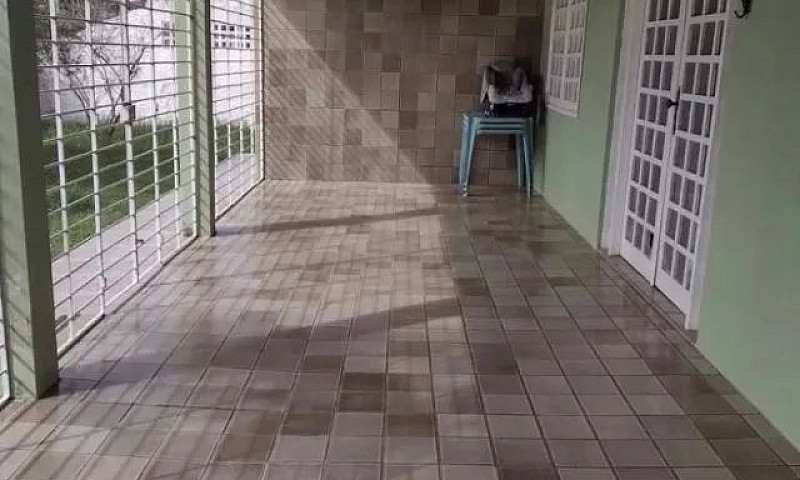 Aluga-Se Casa Na Ilh...