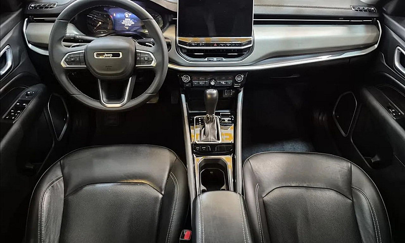Jeep Compass 2023...