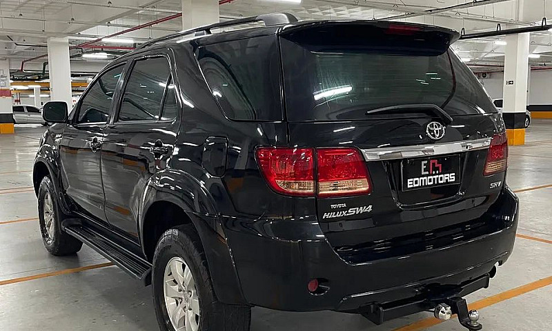 Toyota Hilux Sw4 Srv...