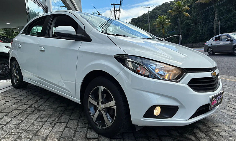Chevrolet Onix Hatch...