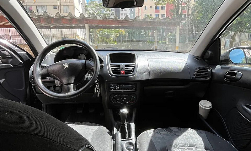 Peugeot 207 Xr Sport...