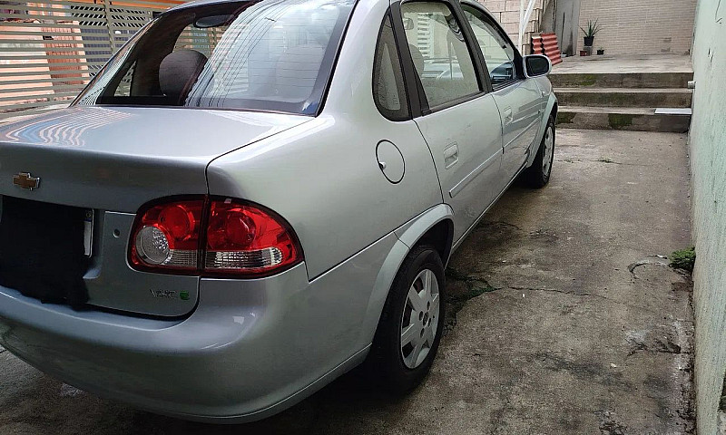 Chevrolet Classic Li...