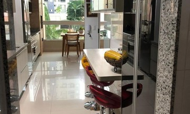 Apartamento Semi Mob...