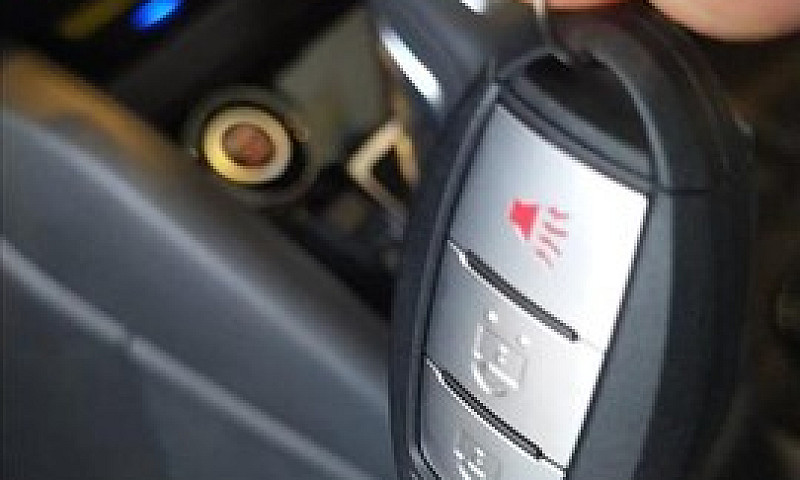 Nissan Kicks 1.6 16V...
