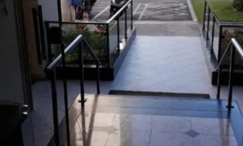 Apto. 83M²  2 Quarto...