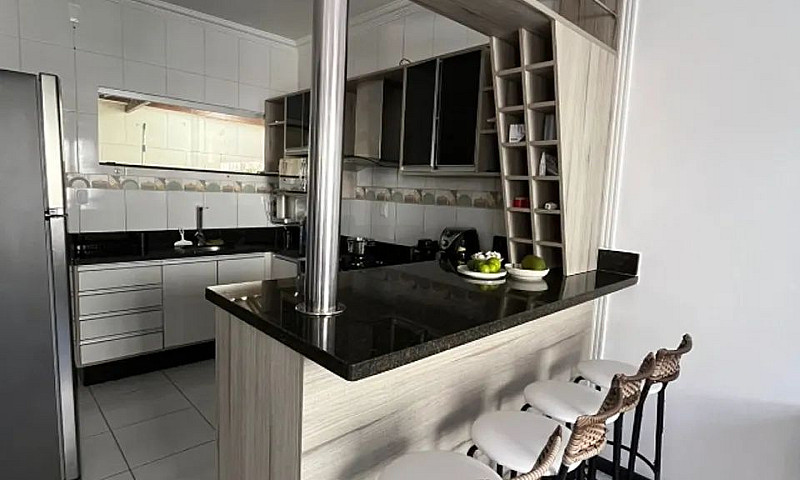 Casa 3 Quartos Com S...