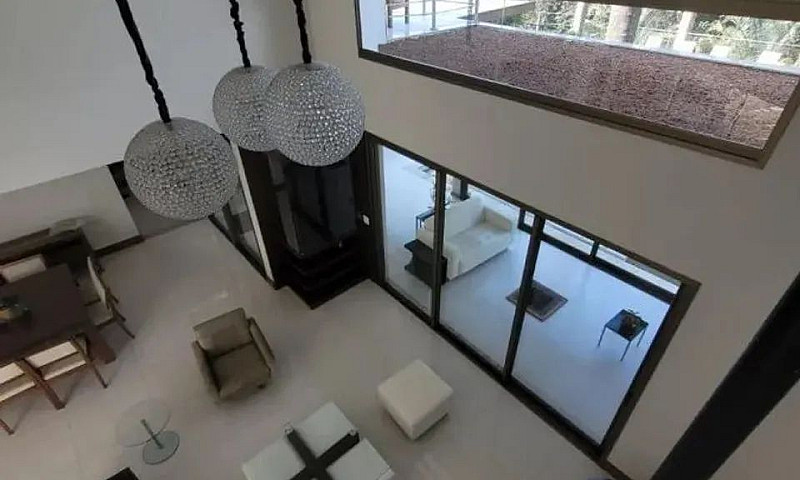 Casa Alto Padrão Par...