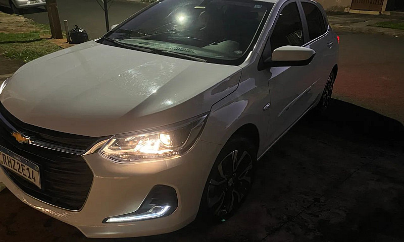 Chevrolet Onix Hatch...