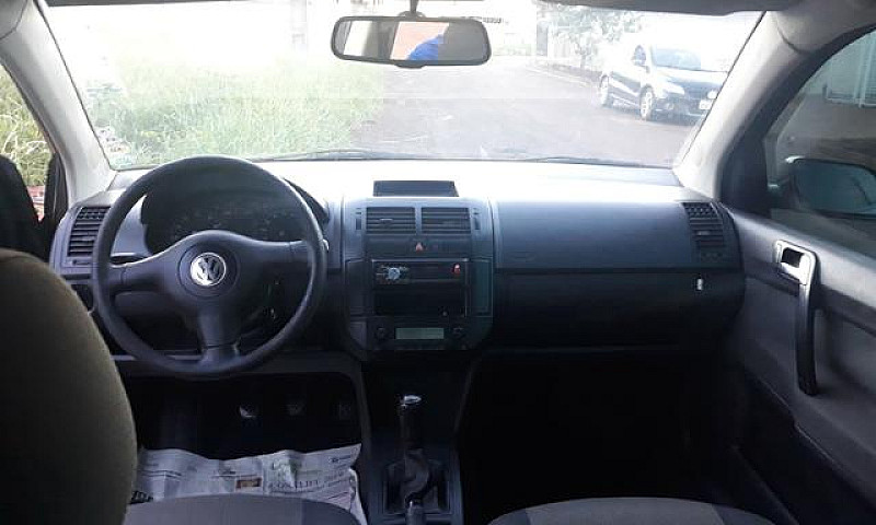 Vendo Polo 1.6 Compl...