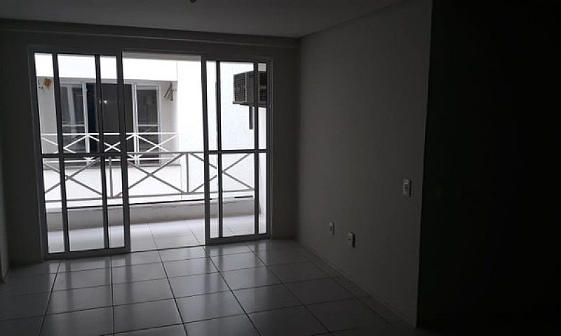 Aluga-Se Apartamento...