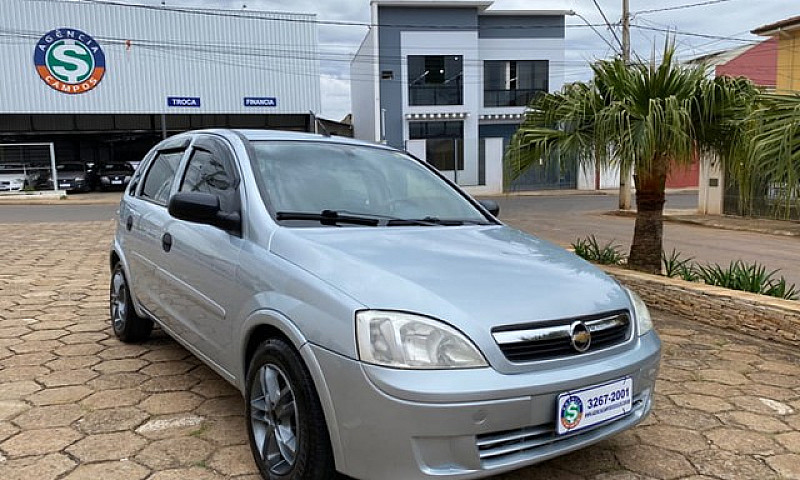 Chevrolet Corsa Hatc...