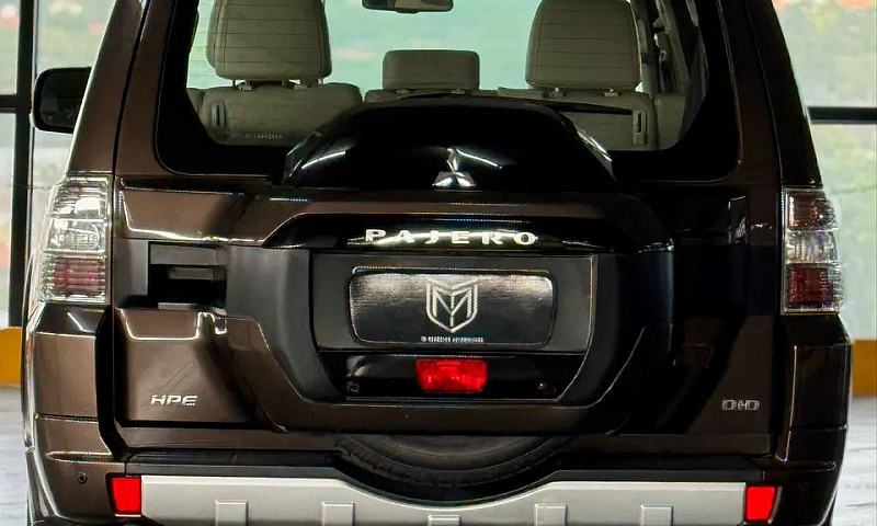 Mitsubishi Pajero Hp...