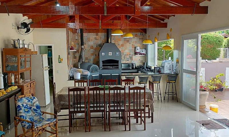 Itatiba - Condomínio...