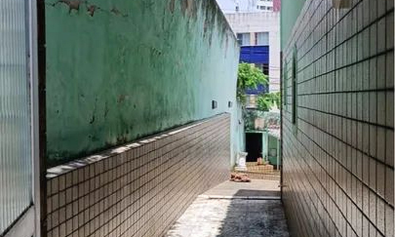  Mansão Com 490 M2 V...