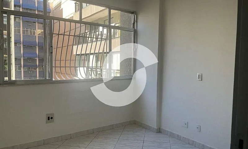 Apartamento De 80 M²...