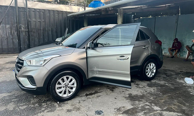 Hyundai Creta Action...