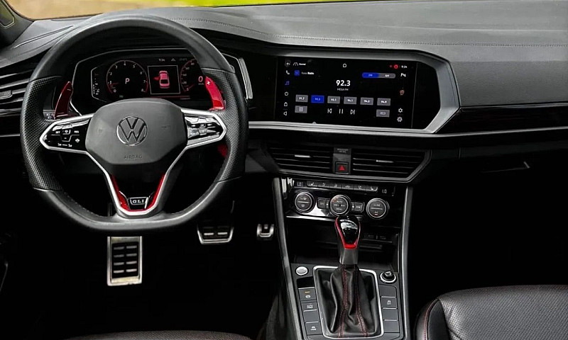 Volkswagen Jetta Gli...