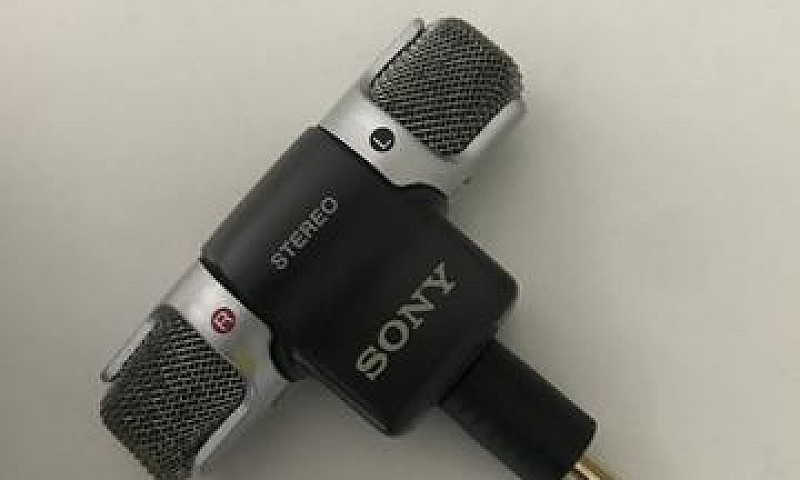 Microfone Sony P2...