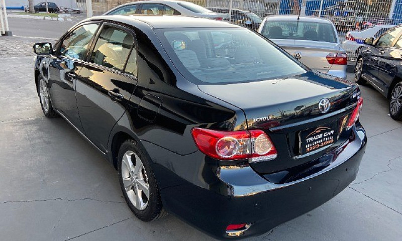 Toyota Corolla Gli 1...