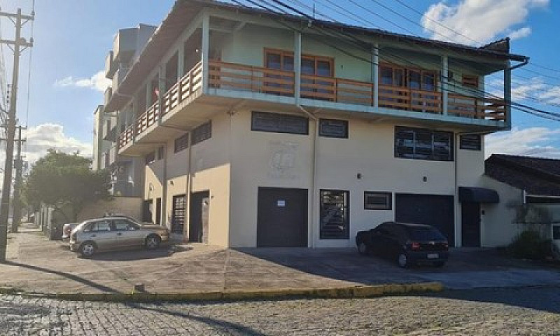 Sobrado No Bucarein ...