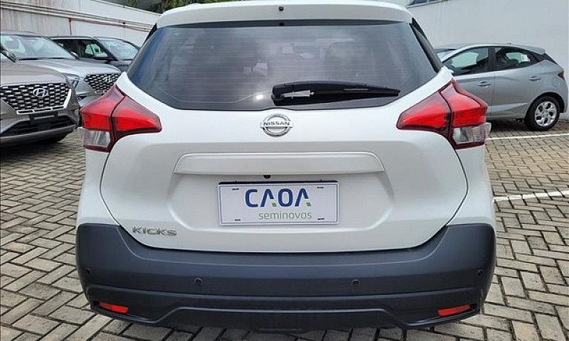 Nissan Kicks 1.6 16V...