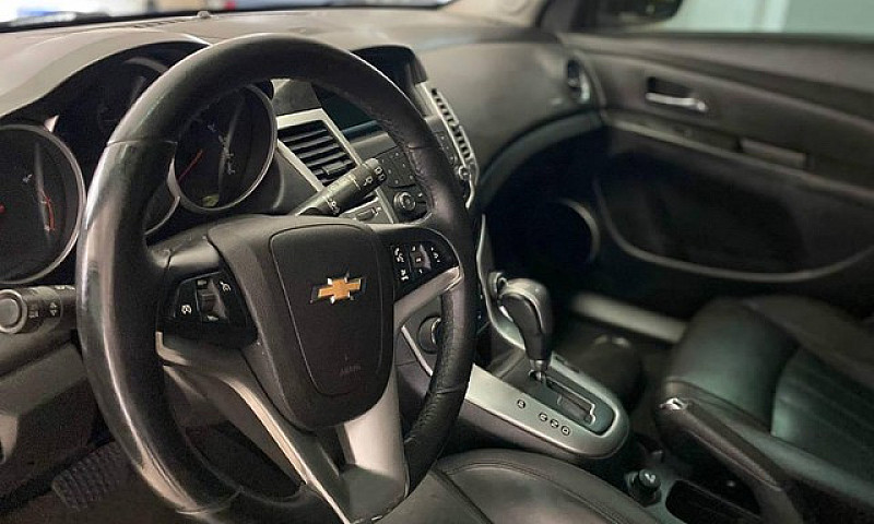 Chevrolet Cruze Lt H...