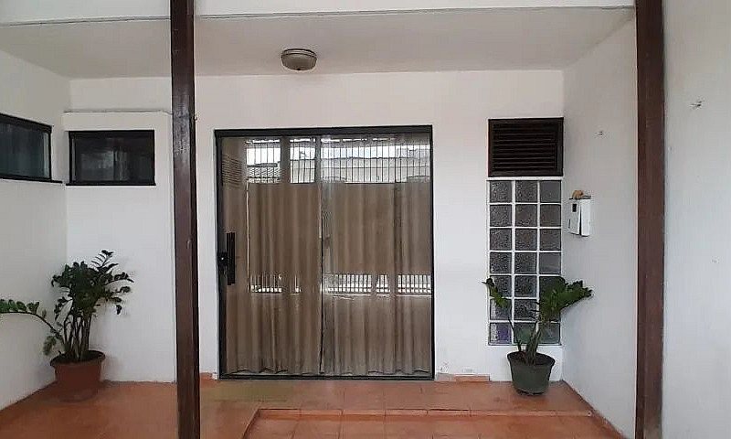 Duas Casas  Pelo Pre...