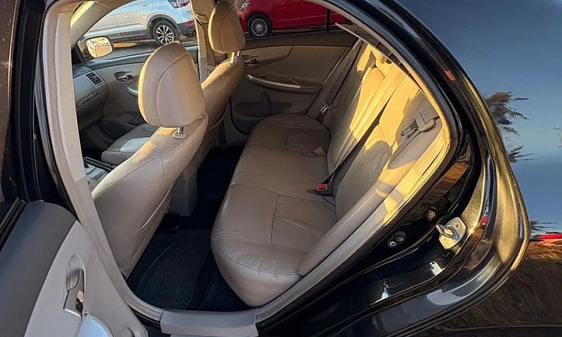 Toyota Corolla Xei 2...