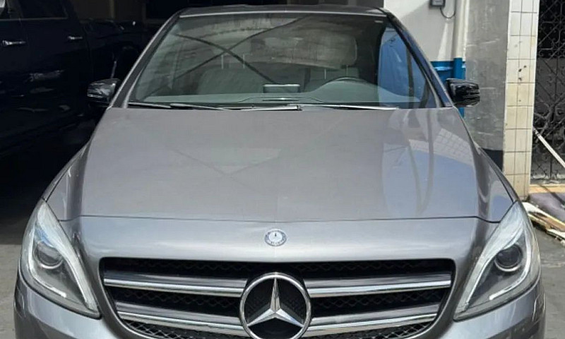 Mercedes-Benz Classe...
