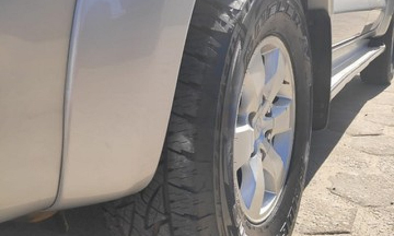 Linda Hilux 2013 Cab...