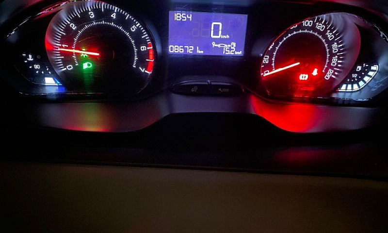 Peugeot 208 Active 2...