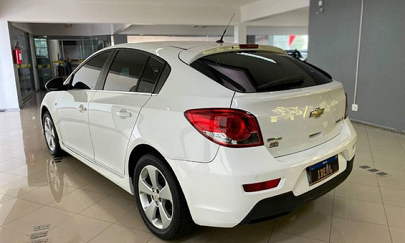 Chevrolet Cruze Lt H...