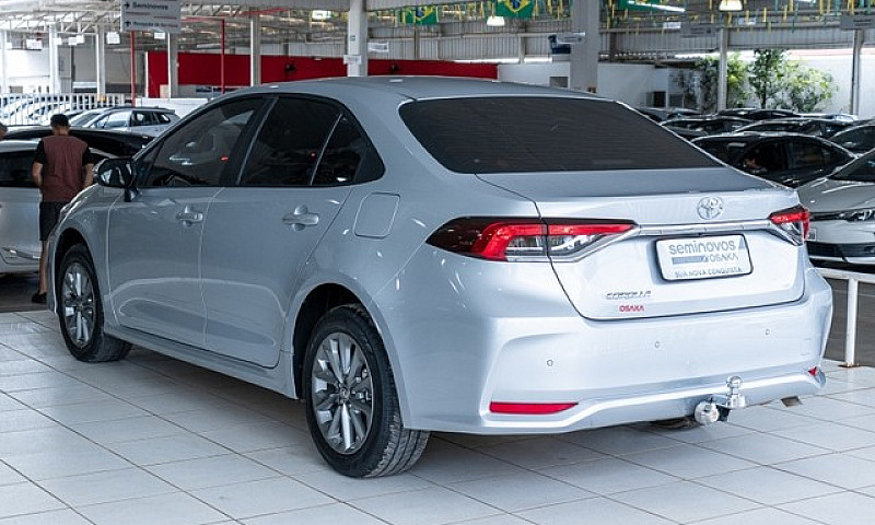 Toyota Corolla 2.0 V...