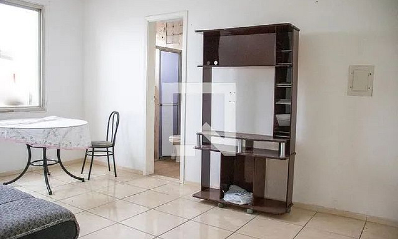 Apartamento Para Alu...