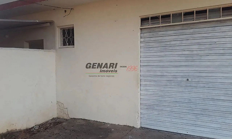 Casa Com 3 Dormitóri...