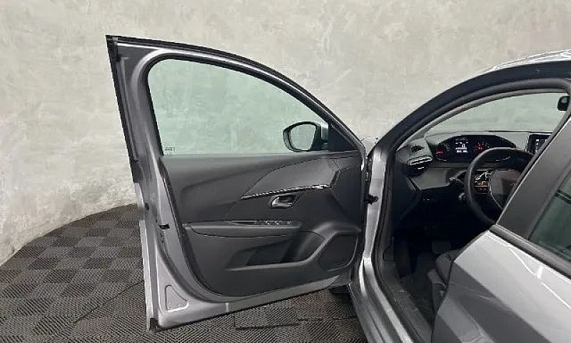 Peugeot 208 Like 1.6...