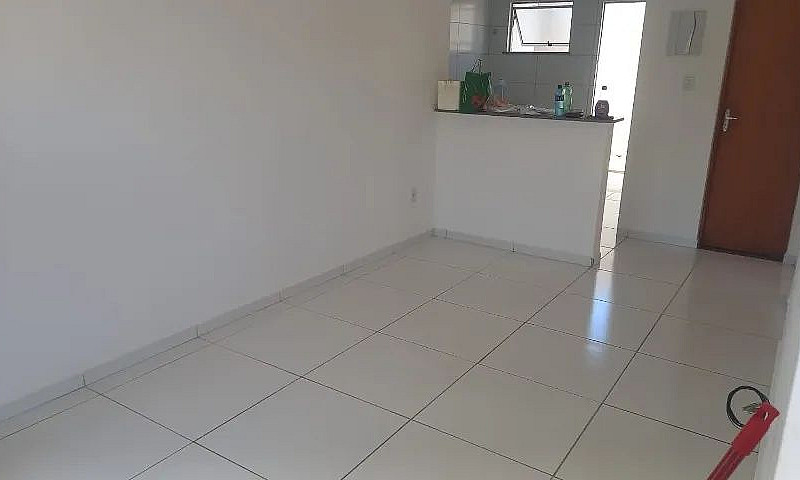 ? Aluga-Se Casa - Co...
