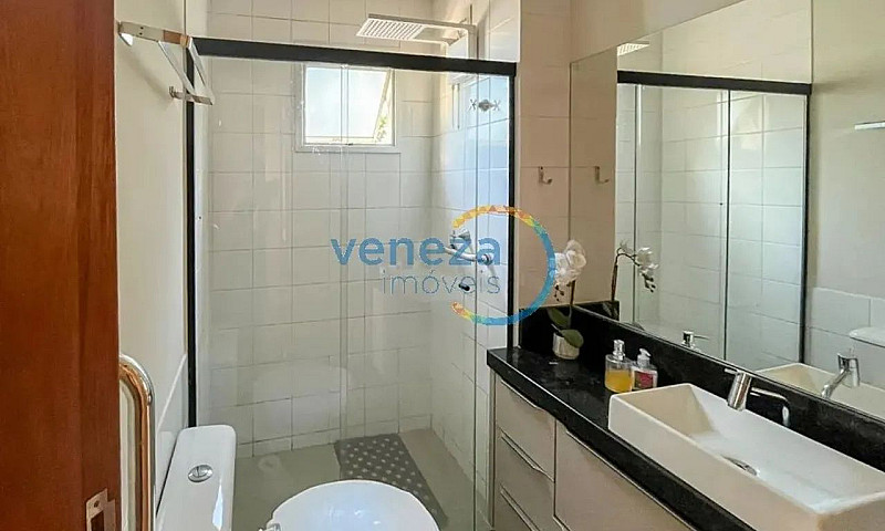 Apartamento Com 3 Qu...