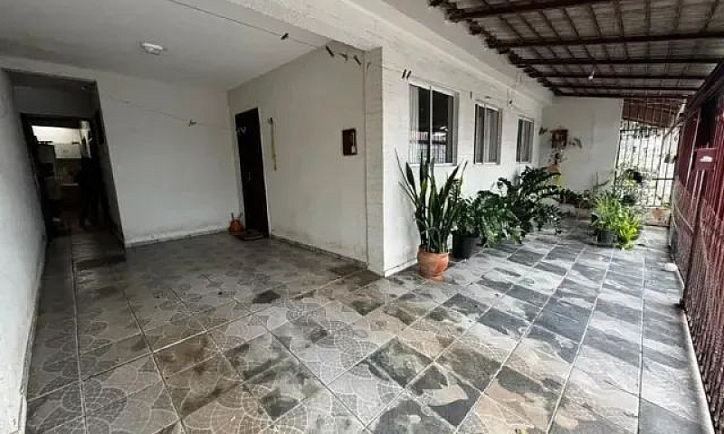 Casa Individual A Ve...