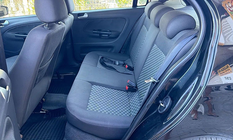 Volkswagen Gol Geraç...