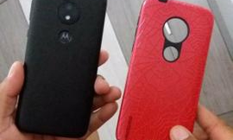 Motorola Moto E5 Pla...